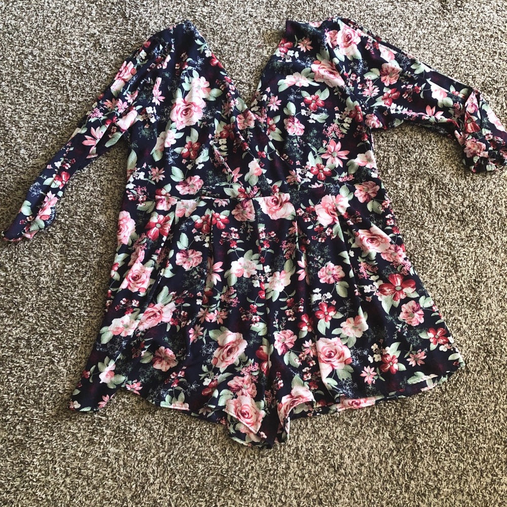Plus Size floral jumpsuit